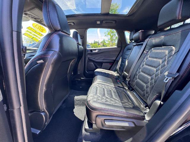Certified 2023 Ford Escape ST-Line Elite w/ Premium Technology Package AWD/4WD image 15