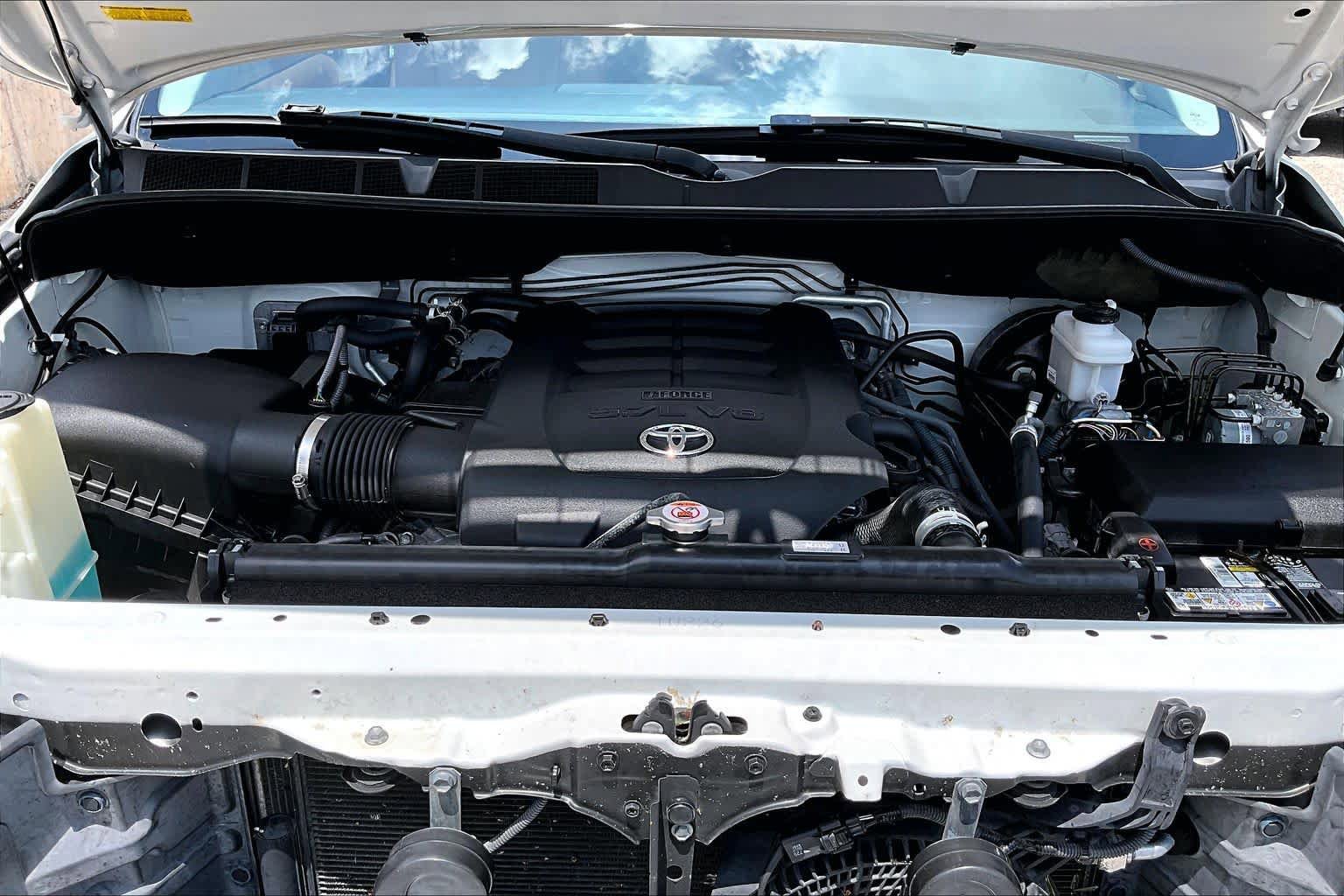 Used 2019 Toyota Sequoia Platinum RWD image 32