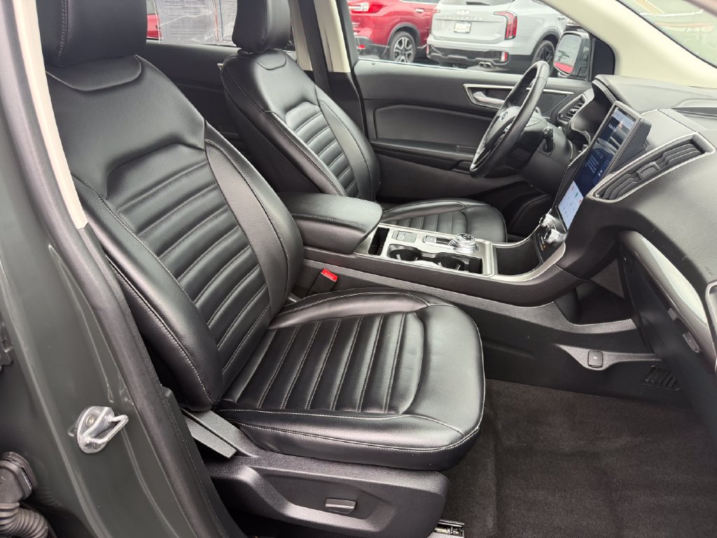 Certified 2024 Ford Edge SEL AWD/4WD image 18