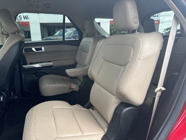 Certified 2020 Ford Explorer XLT w/ Equipment Group 202A RWD image 22