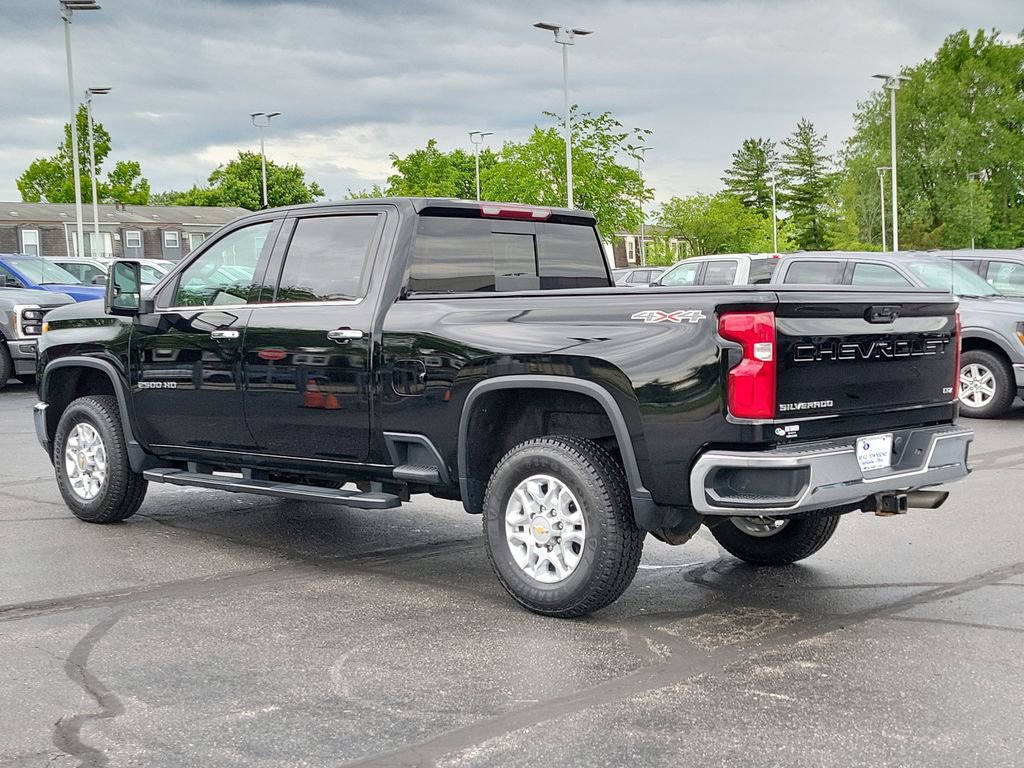 Used 2022 Chevrolet Silverado 2500 LTZ w/ LTZ Convenience Package AWD/4WD image 5