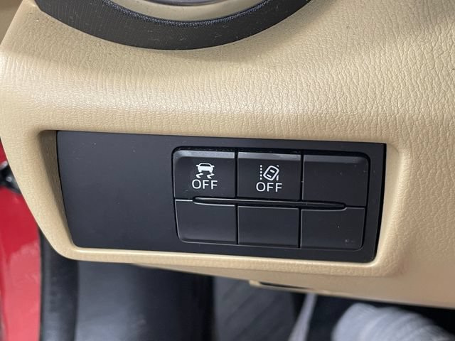 Used 2019 MAZDA MX-5 Miata RF Grand Touring w/ Appearance Package RWD image 10