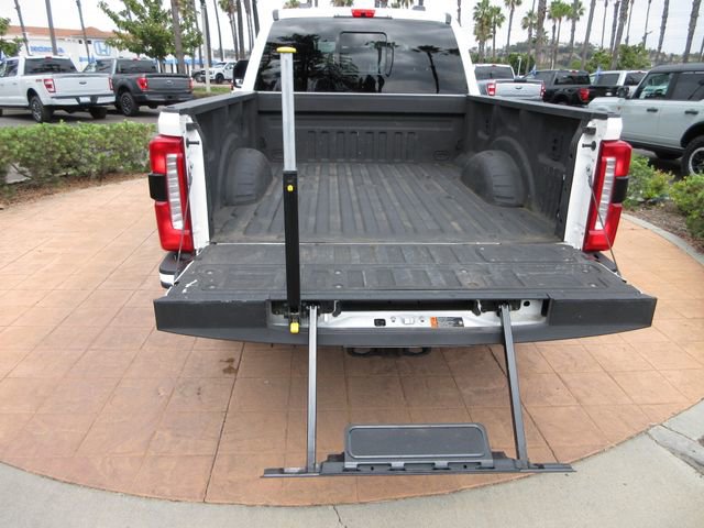 Certified 2024 Ford F250 Lariat w/ Lariat Ultimate Package AWD/4WD image 29