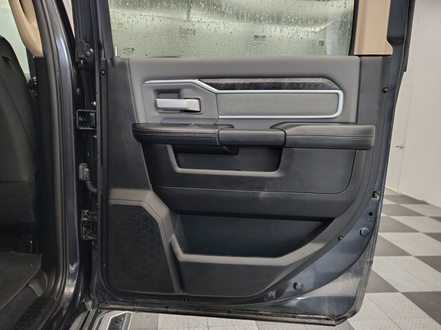 Used 2020 RAM 2500 Big Horn AWD/4WD image 15