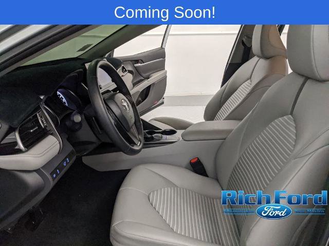 Used 2024 Toyota Camry SE image 16