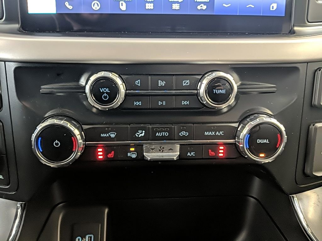 Certified 2022 Ford F150 XLT w/ Equipment Group 302A High image 18