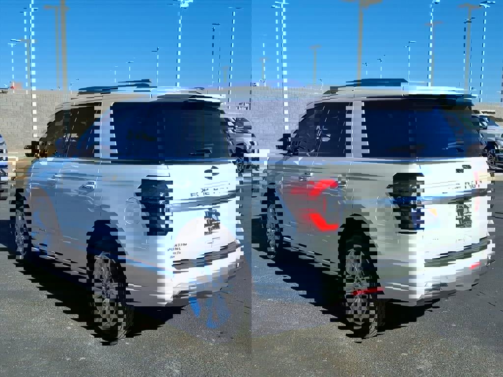 Certified 2023 Ford Expedition Platinum image 6