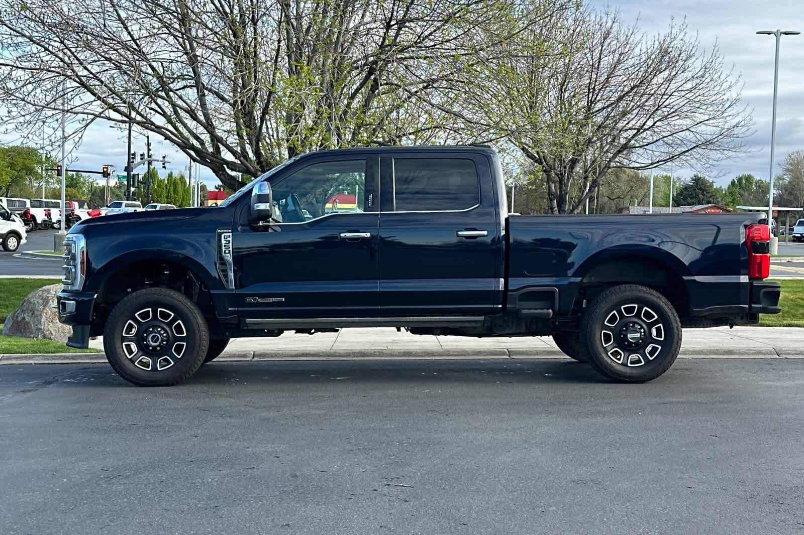 Certified 2024 Ford F350 Platinum w/ FX4 Off-Road Package AWD/4WD image 2