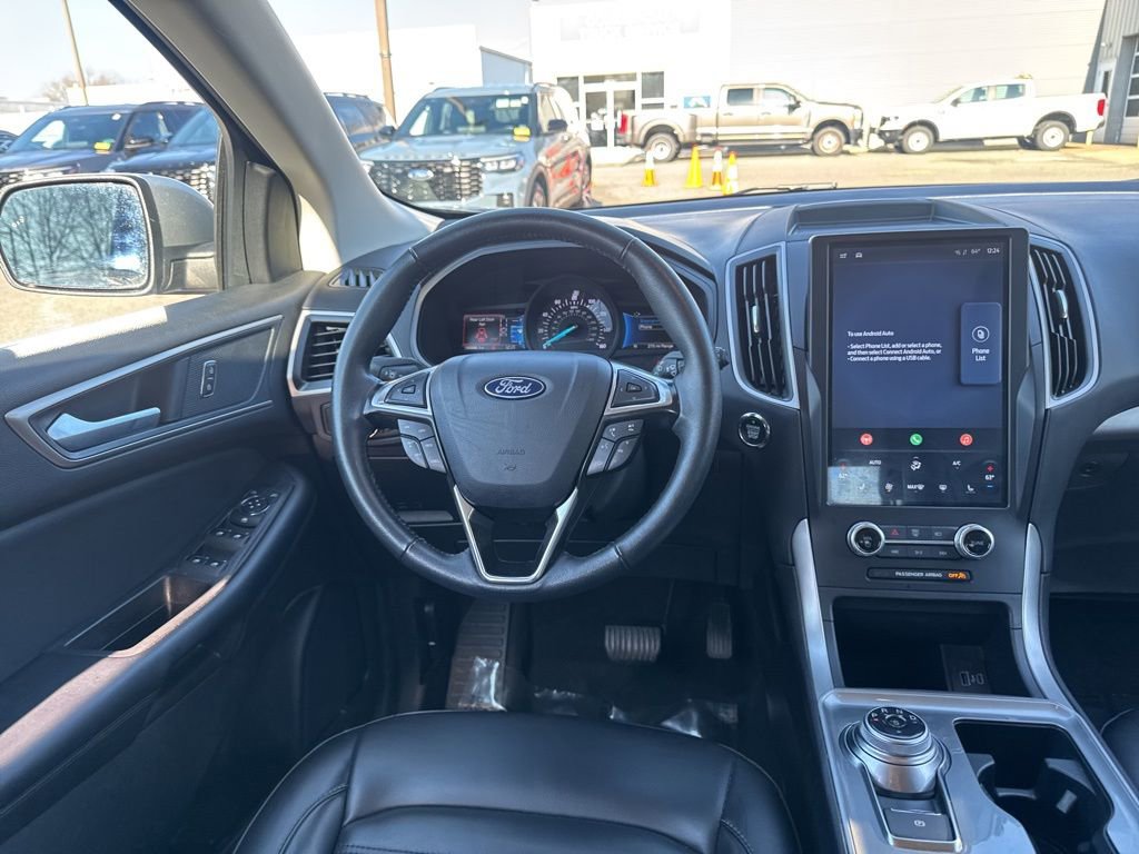 Certified 2024 Ford Edge SEL image 10