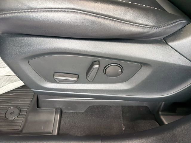 Certified 2022 Ford Explorer XLT w/ Equipment Group 202A image 20