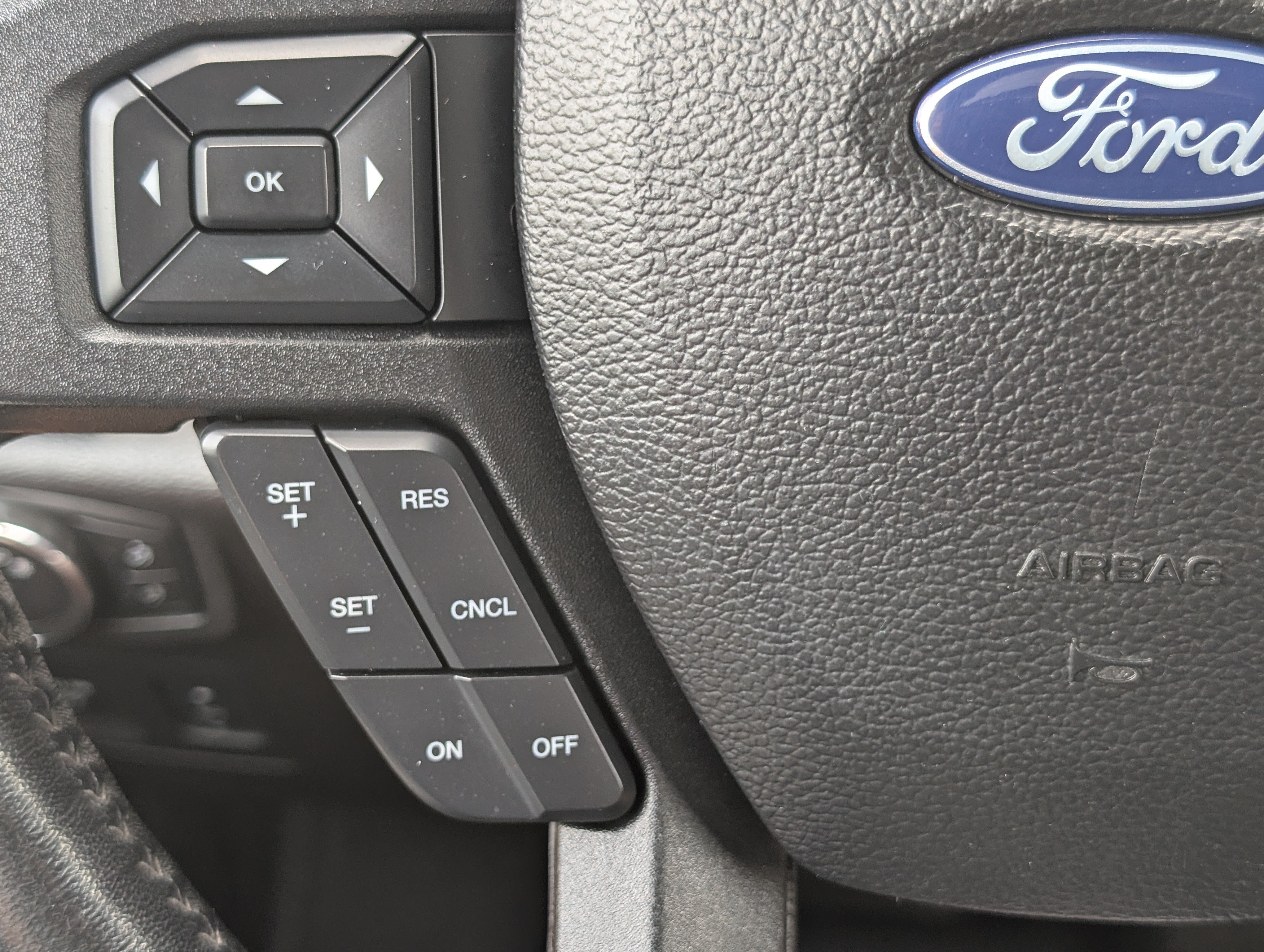 Certified 2018 Ford F150 XLT w/ Equipment Group 302A Luxury AWD/4WD image 20