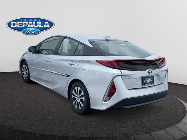 Used 2022 Toyota Prius Prime LE image 4