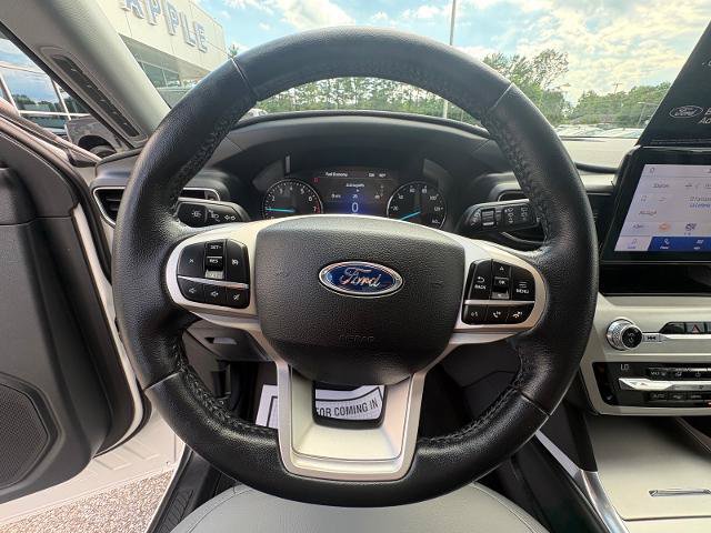 Certified 2021 Ford Explorer XLT w/ Equipment Group 202A AWD/4WD image 16