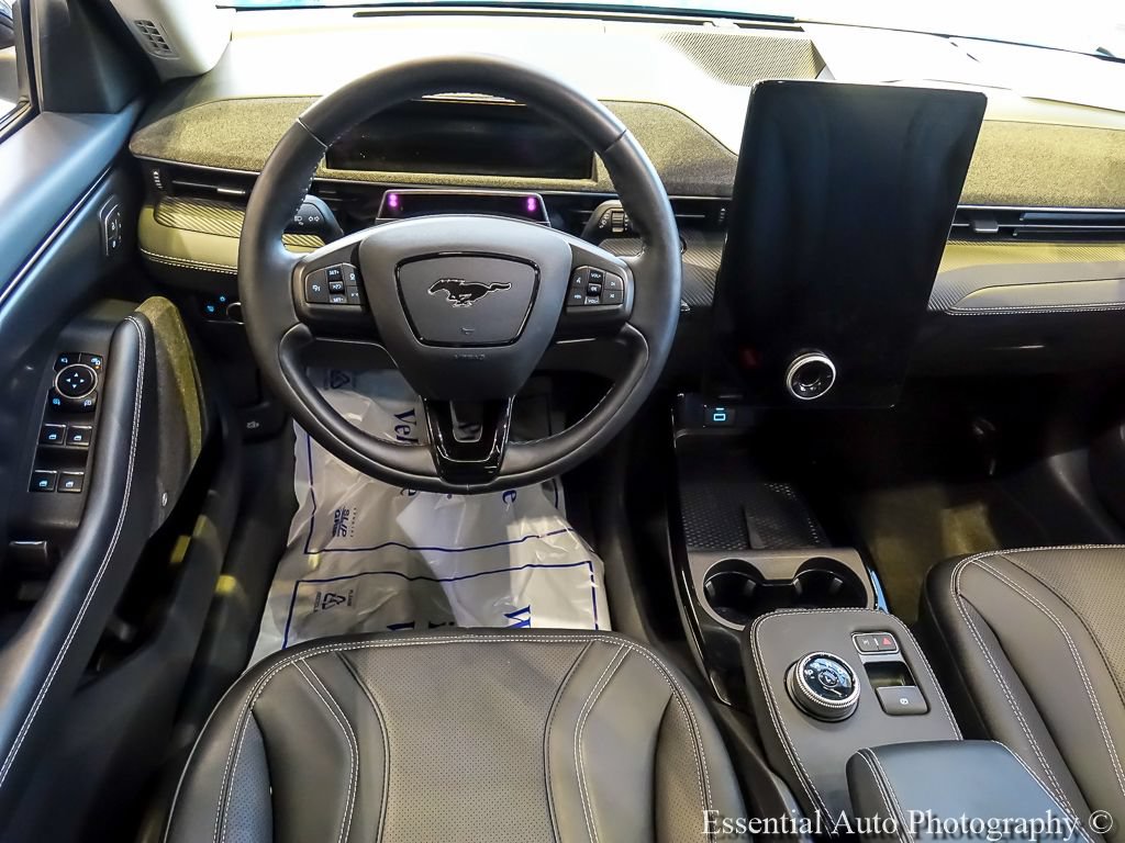 Certified 2024 Ford Mustang Mach-E Premium AWD/4WD image 14
