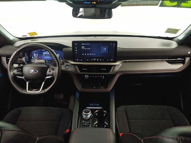 Certified 2025 Ford Explorer ST RWD image 7