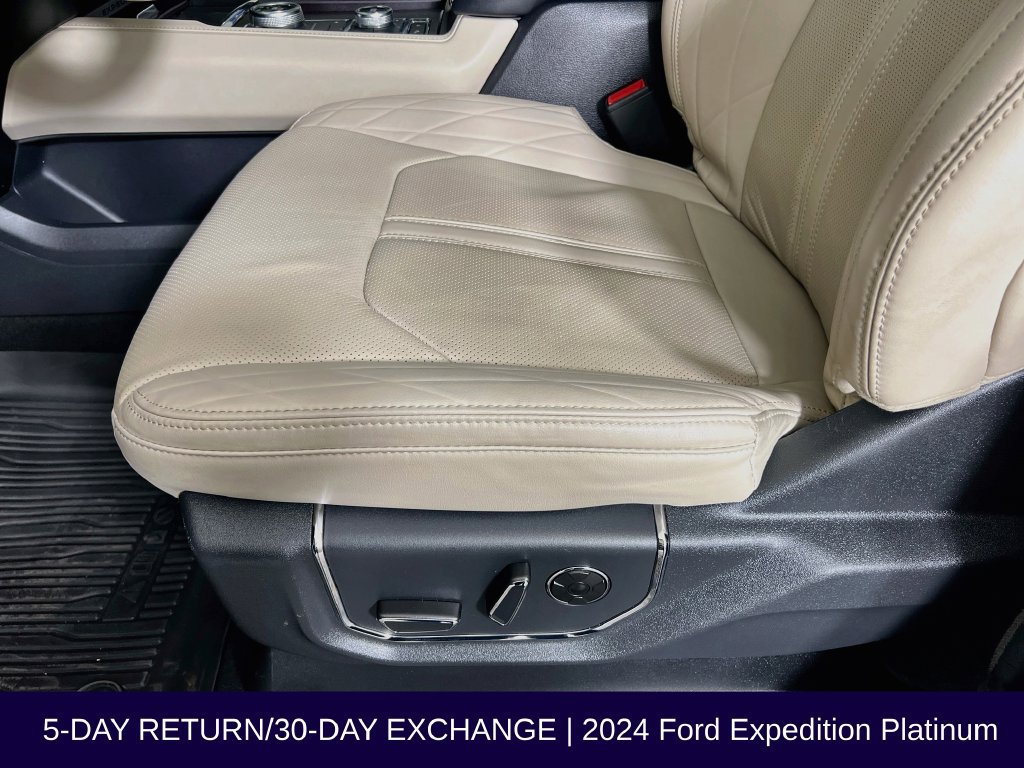 Certified 2024 Ford Expedition Platinum AWD/4WD image 26