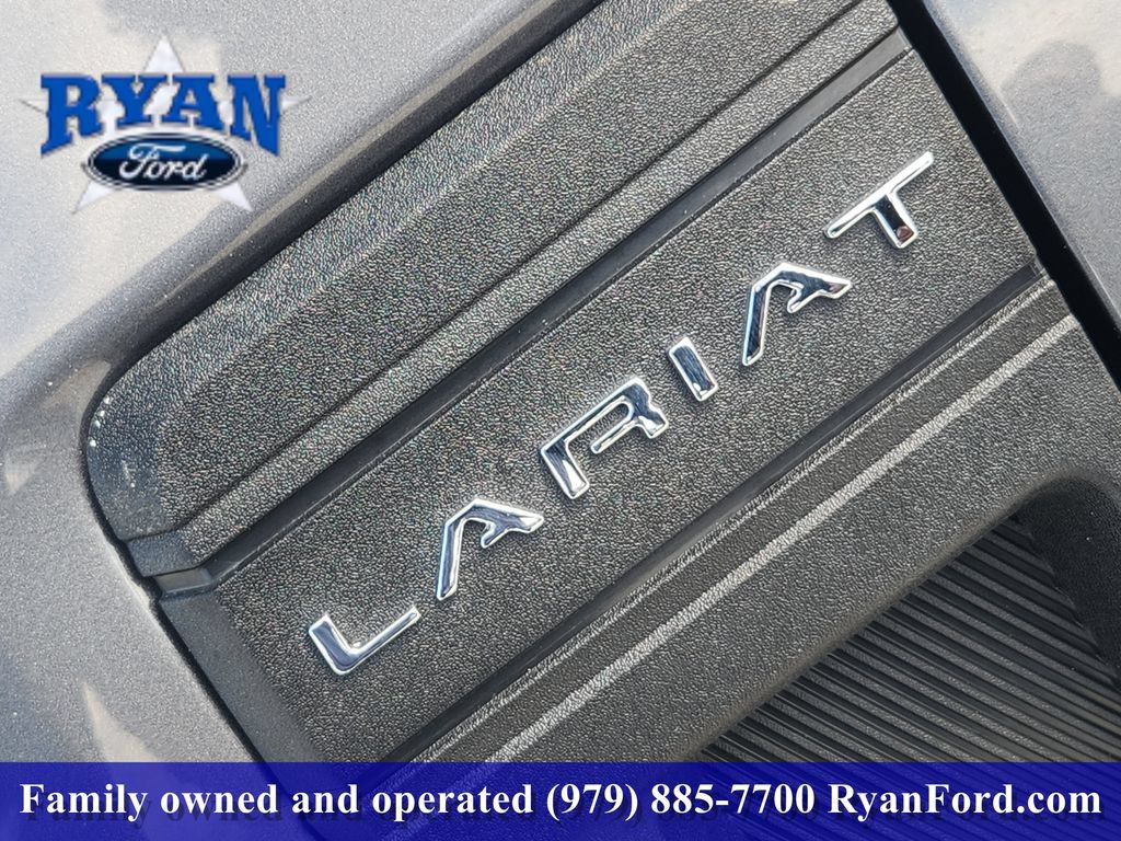 Certified 2025 Ford Maverick Lariat w/ 4K Tow Package AWD/4WD image 9