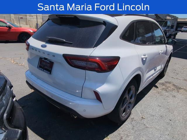 Certified 2023 Ford Escape ST-Line w/ Tech Pack #1 FWD image 3