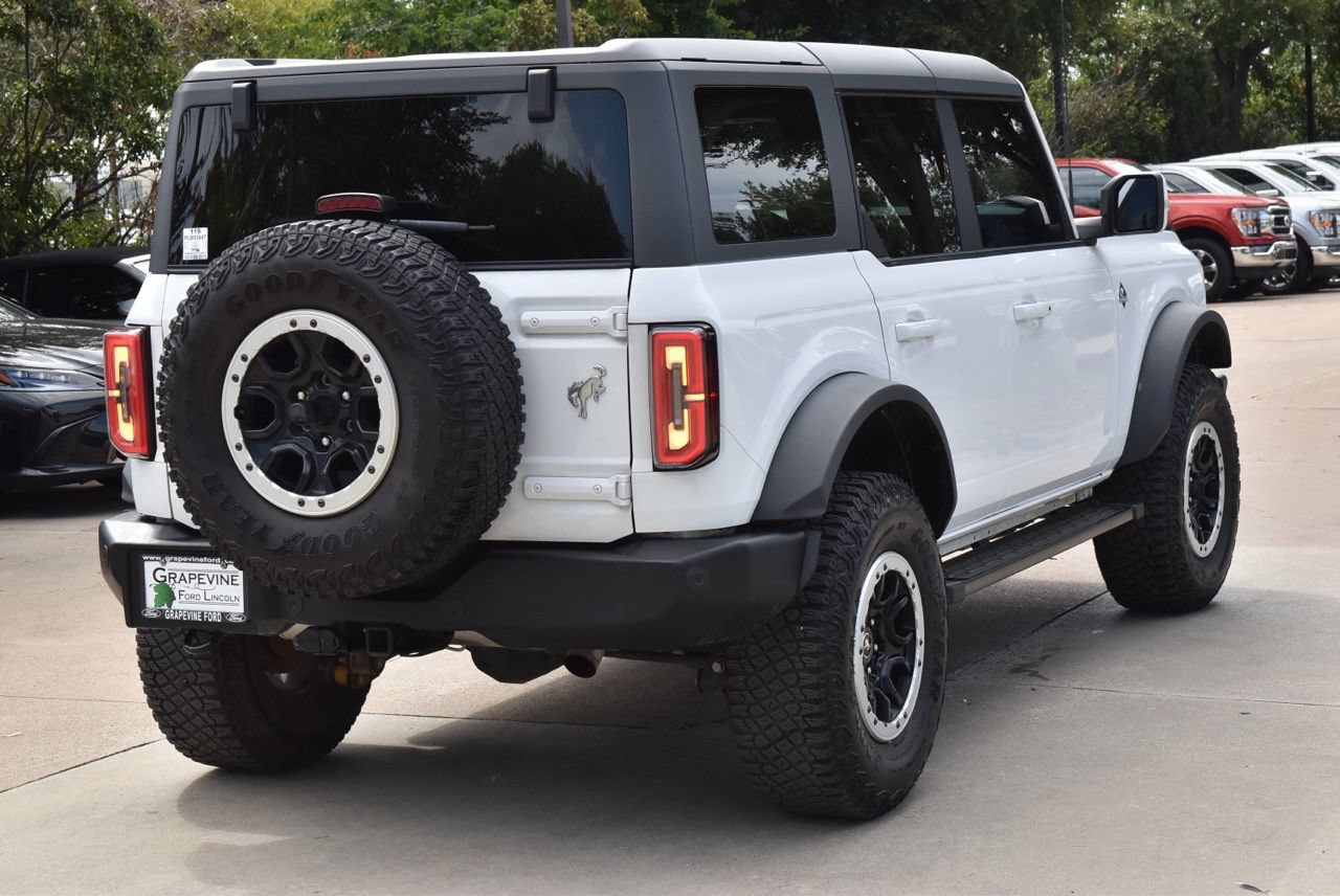 Certified 2023 Ford Bronco Outer Banks w/ Sasquatch Package AWD/4WD image 8