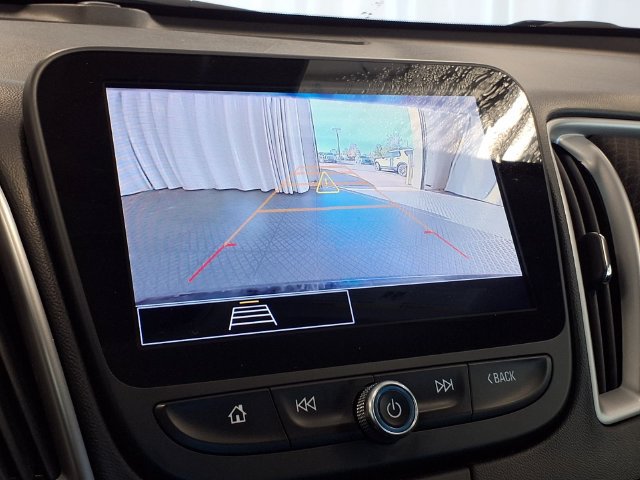 Used 2024 Chevrolet Malibu LT FWD image 8