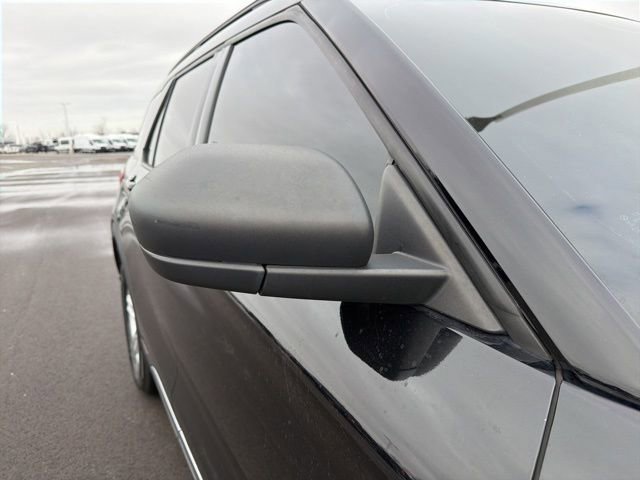 Certified 2020 Ford Explorer XLT w/ Equipment Group 202A image 8