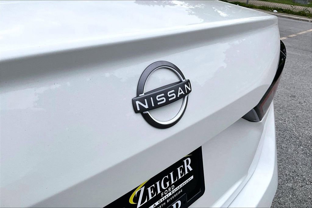 Used 2025 Nissan Altima 2.5 SV FWD image 30