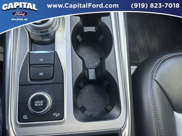 Certified 2022 Ford Explorer XLT w/ Equipment Group 202A image 31