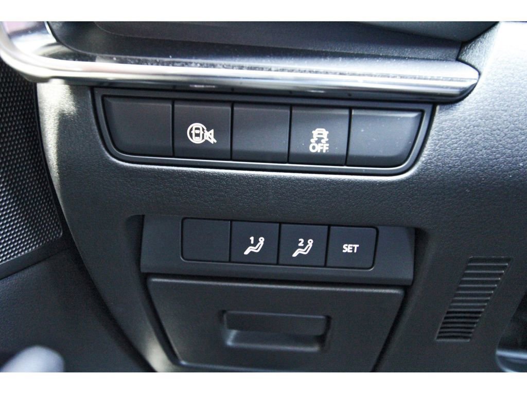 Used 2025 MAZDA MAZDA3 Carbon image 17