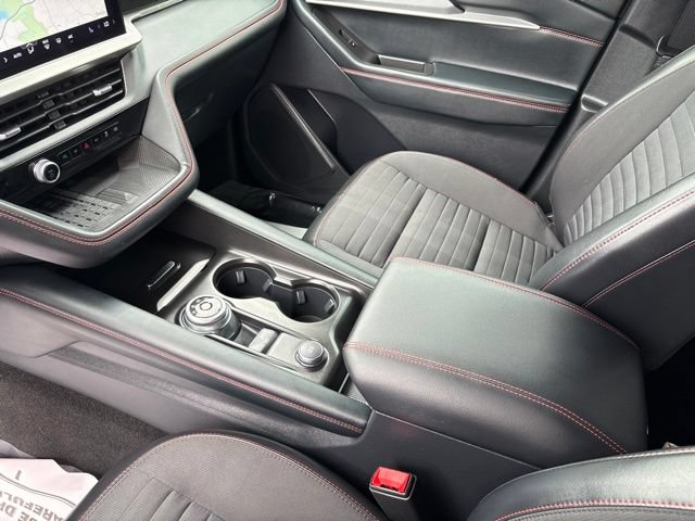 Certified 2025 Ford Explorer ST-Line w/ Premium Package RWD image 18