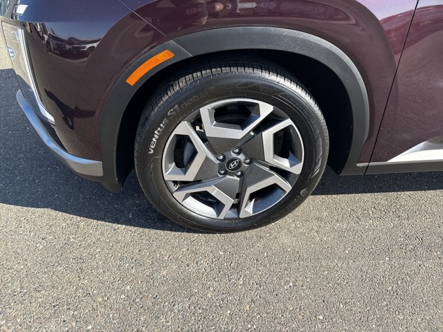Used 2024 Hyundai Palisade Limited FWD image 7
