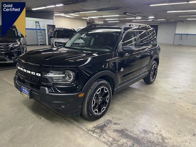 Certified 2025 Ford Bronco Sport Outer Banks w/ Outer Banks Tech Package+ AWD/4WD image 1