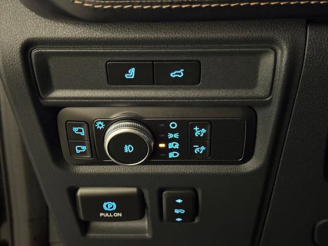 Certified 2022 Ford Expedition Platinum image 21