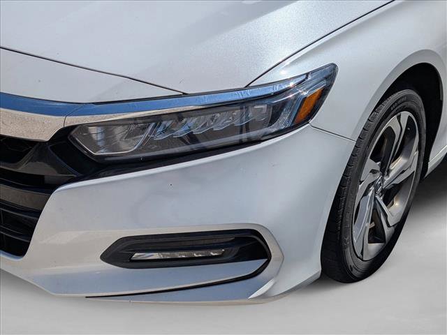 Used 2018 Honda Accord EX image 9