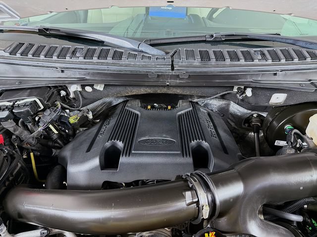 Certified 2019 Ford Expedition XLT w/ Equipment Group 202A RWD image 36