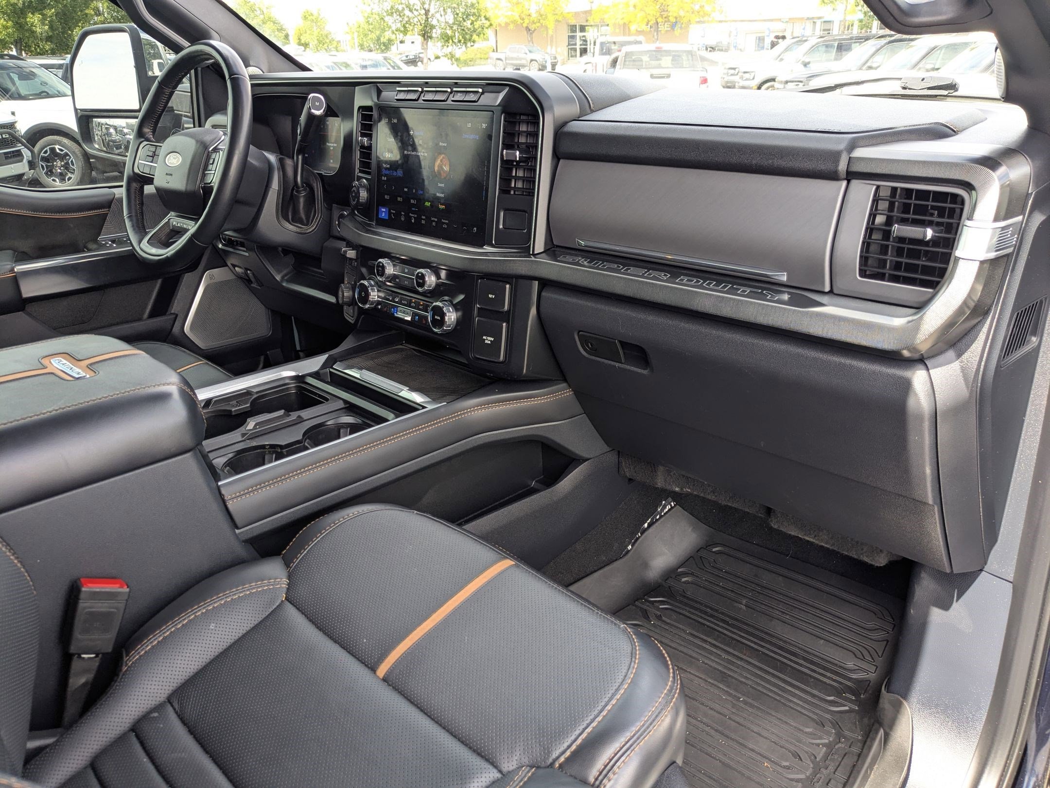 Certified 2024 Ford F350 Platinum AWD/4WD image 37