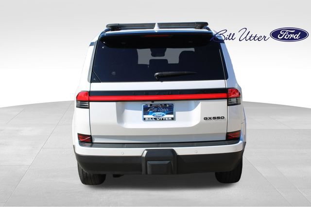 Used 2024 Lexus GX 550 w/ Accessory Package (31) AWD/4WD image 6