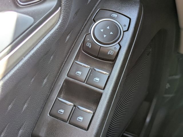 Certified 2020 Ford Escape SE image 24