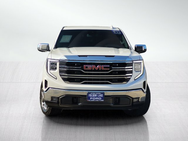 Used 2023 GMC Sierra 1500 SLT w/ SLT Premium Package AWD/4WD image 2