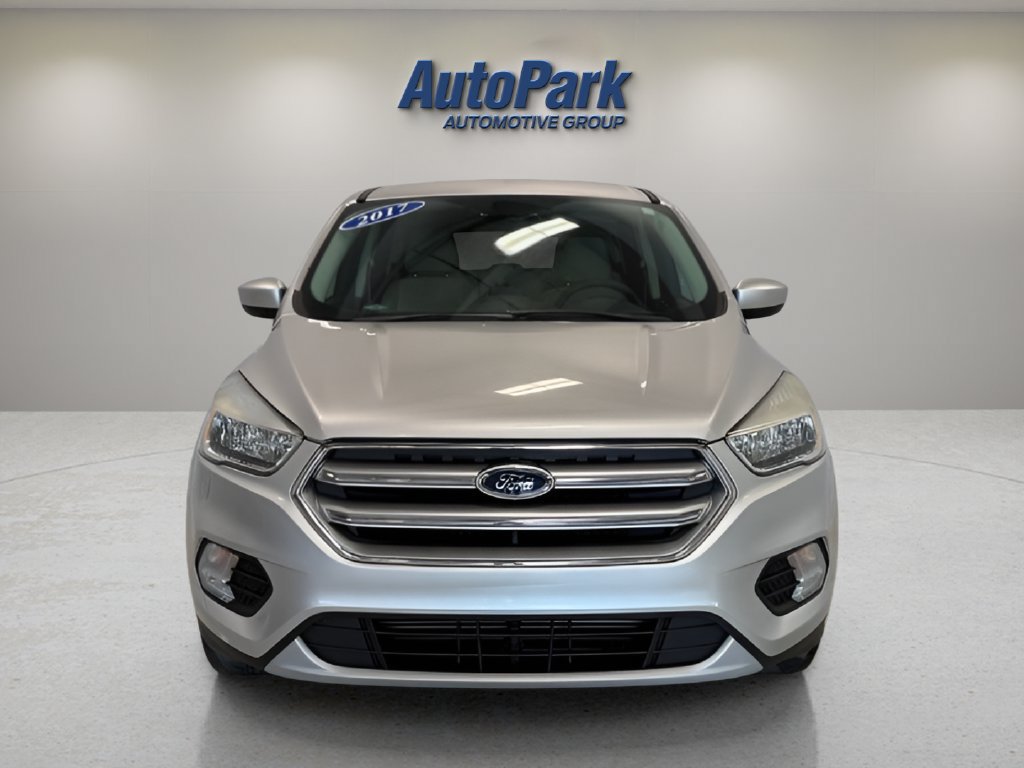 Certified 2017 Ford Escape SE FWD image 2