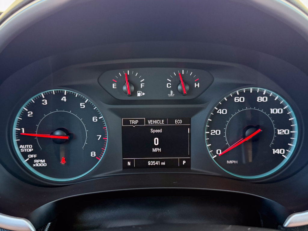 Used 2020 Chevrolet Malibu LS FWD image 23