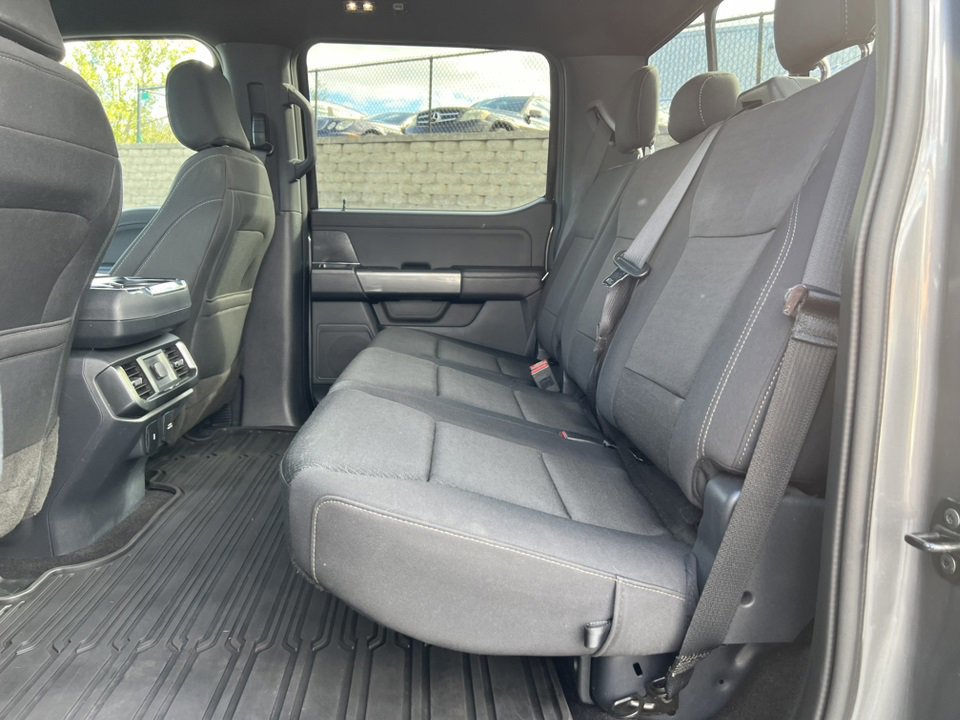 Certified 2022 Ford F150 XLT w/ Equipment Group 302A High image 11