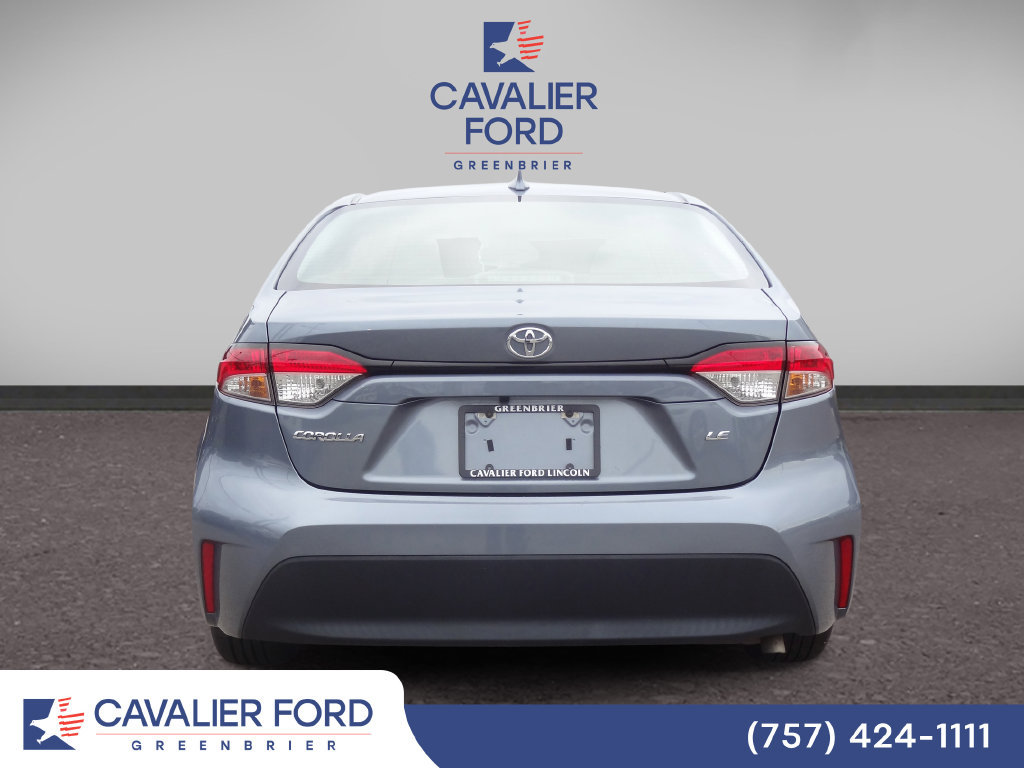 Used 2024 Toyota Corolla LE FWD image 3
