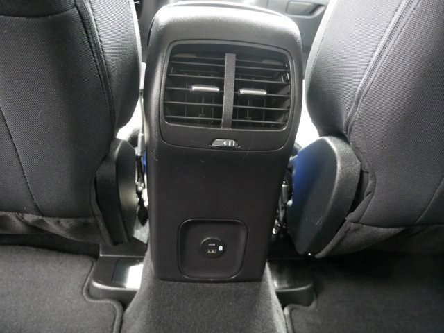 Certified 2022 Ford Escape SE w/ SE Sport Appearance Package image 14