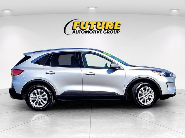 Certified 2020 Ford Escape SE AWD/4WD image 3