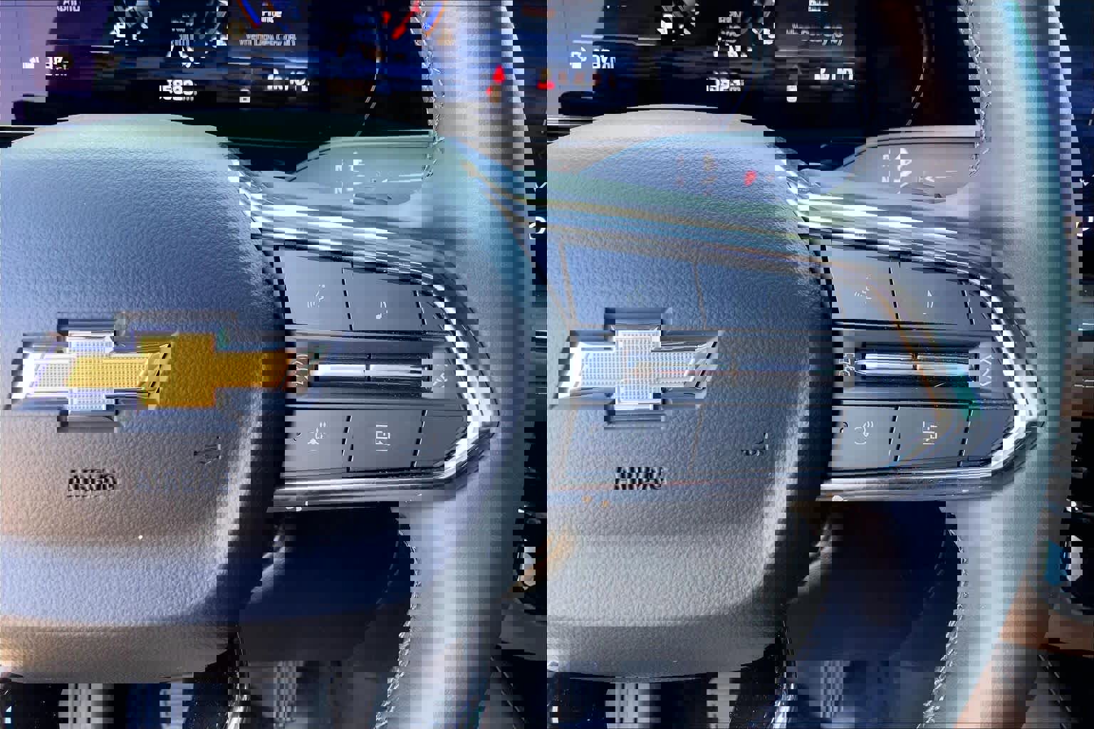 Used 2025 Chevrolet Tahoe High Country image 25