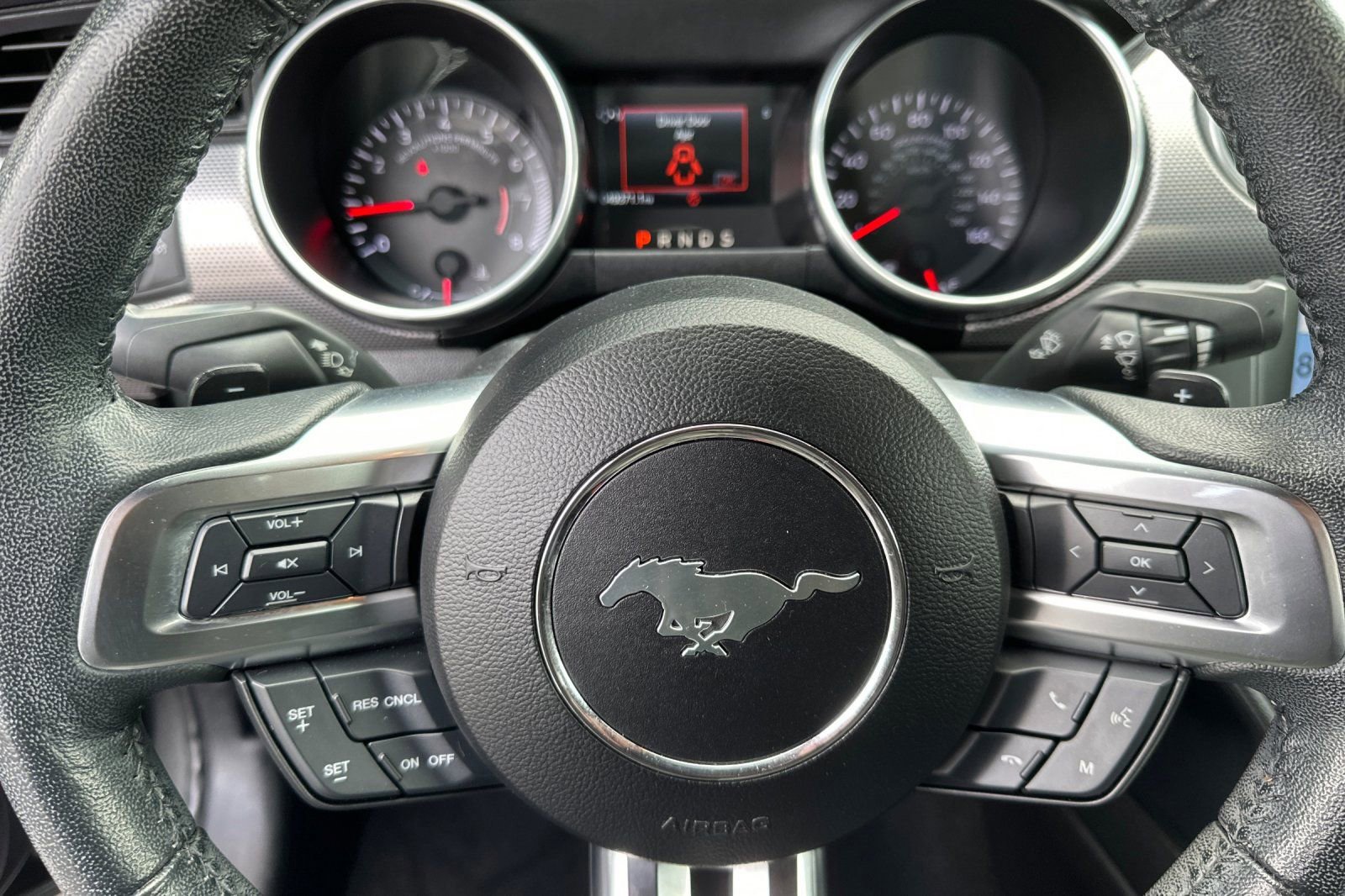 Certified 2019 Ford Mustang Coupe w/ Equipment Group 101A image 25