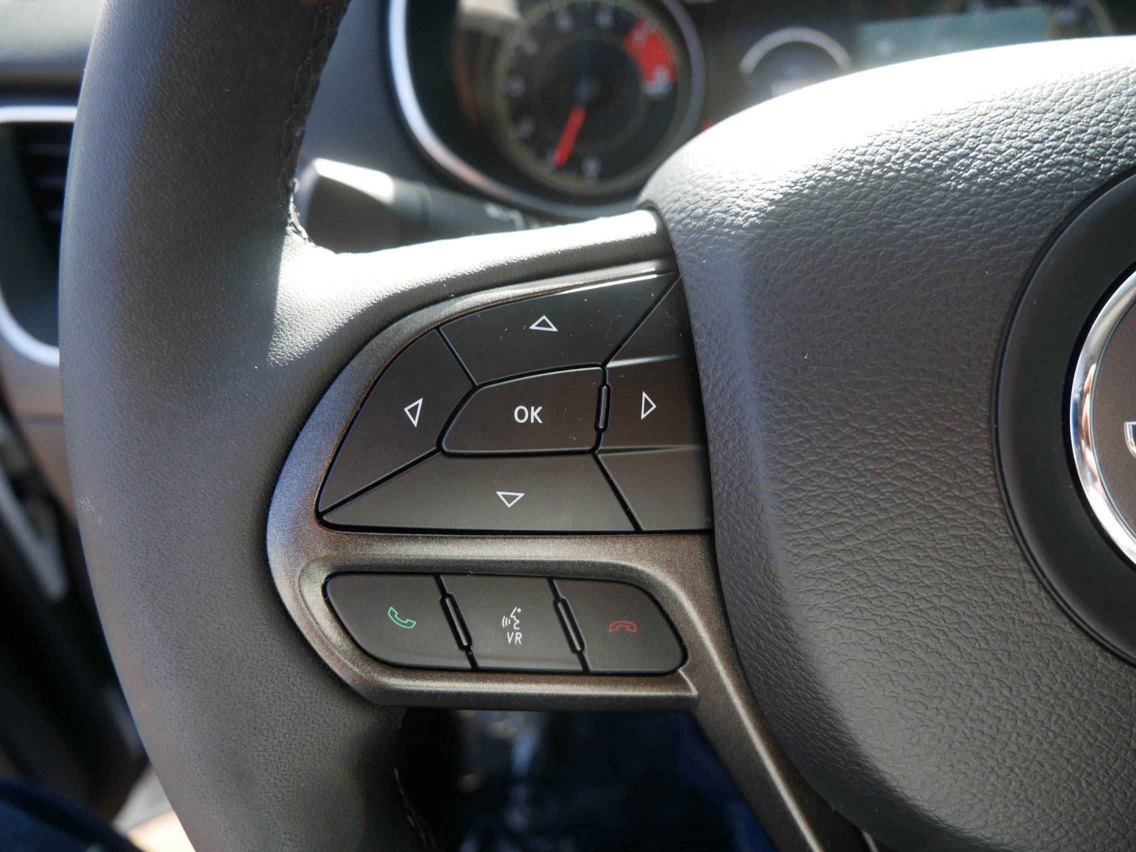 Used 2022 Jeep Cherokee Trailhawk image 44