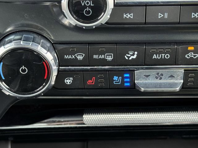 Certified 2025 Ford F150 Raptor w/ Equipment Group 803A Raptor R AWD/4WD image 19