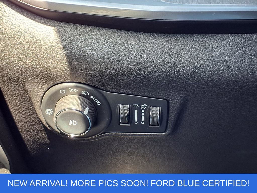 Used 2025 Jeep Compass Limited AWD/4WD image 17