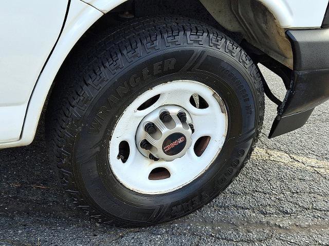 Used 2019 GMC Savana 3500 w/ Power Convenience Package image 29